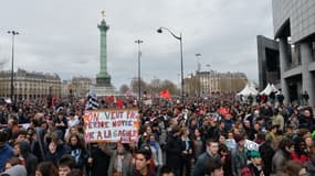 Une manifestation contre la réforme de la loi Travail en avril 2016, place de la Bastille à Paris. 