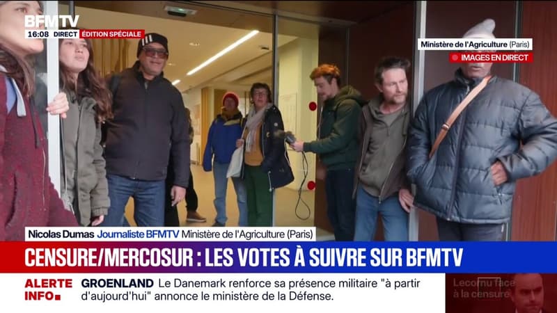 Des agriculteurs ont pénétré à l'intérieur du ministère de l'agriculture