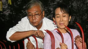 Aung San Suu Kyi sort de sa réserve et remercie les Birmans - Mercredi 16 mars 2016