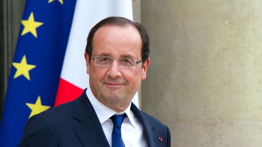 François Hollande a annoncé ce lundi matin que 33 000 emplois d'aveniront déjà été signés. Objectif : 100 000 emplois signés fin 2013.