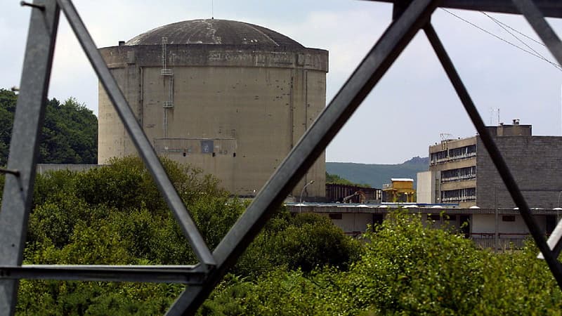 La centrale nucléaire de Brennilis (Finistère) en cours de déconstruction. 
