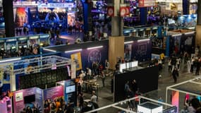 Des visiteurs de la Paris Games Week, le 1er novembre 2023 à Paris