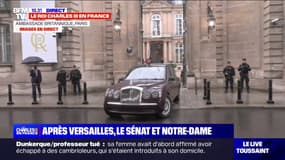 Le roi Charles III se dirige vers le Sénat pour y prononcer un discours