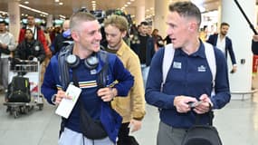 Remco Evenepoel et Serge Pauwels à l'aéroport de Bruxelles le 18 septembre 2025