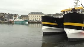 Vive les Français à Honfleur: "je suis de droite mais, actuellement, elle ne me plaît pas du tout"