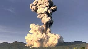 Image d'illustration - éruption du volcan Rincon de la Vieja en juin 2021