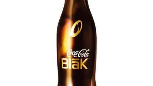 Une bouteille de Coca-Cola Blak.
