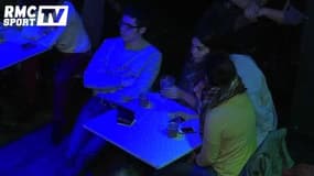 Handball / Finale : les supporters tricolores mettent l'ambiance dans un bar parisien - 01/02