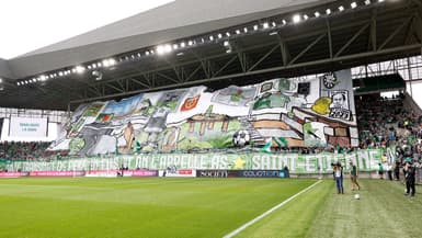 Le tifo des supporters de l'AS Saint-Étienne pour les 90 ans du club, le 6 avril 2024