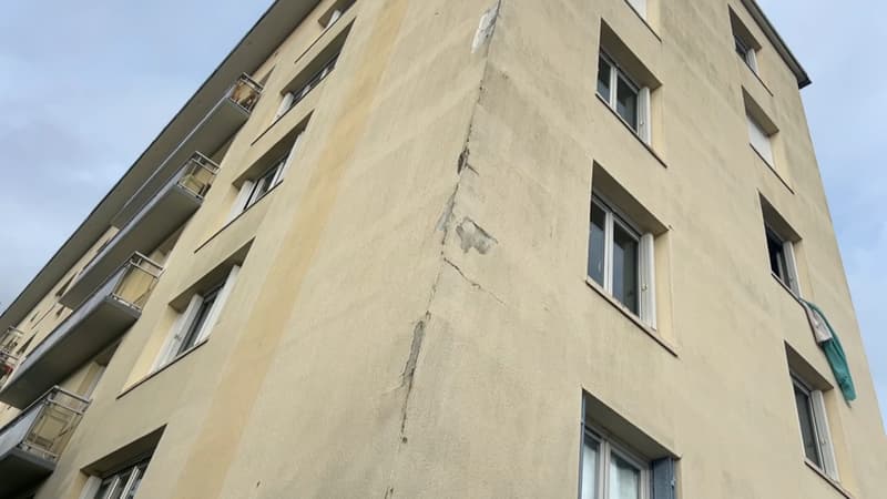 Fuite d'eau, amiante... Des habitants de la Roquette à Louviers déplorent l'insalubrité de leur immeuble
