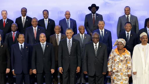 Barack Obama, entouré des chefs d'Etat présents lors du sommet Etats-Unis Afrique, à Washington.