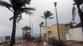 La ville d'Huatulco, dans l'état mexicain d'Oaxaca, frappée par un ouragan le 30 mai 2022. 
