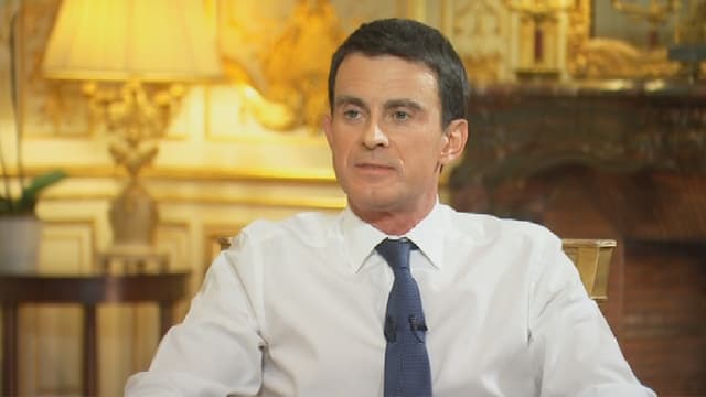 Manuel Valls lorsqu'il a reçu BFMTV à Matignon début janvier