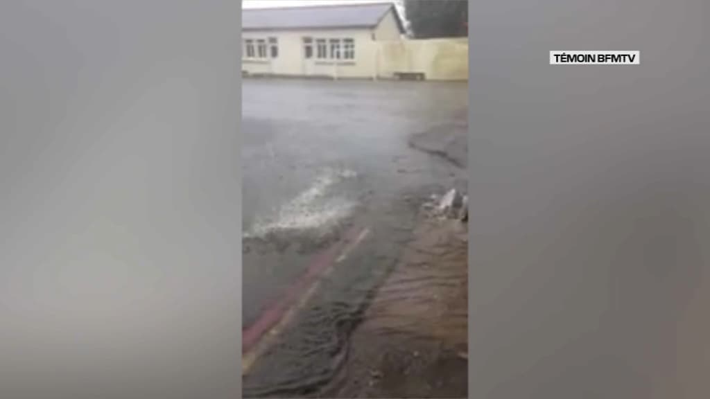 EN VIDEO - Les impressionnantes images des orages qui touchent l’ouest de la France
