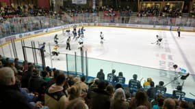 La rencontre de ligue Magnus entre les Rapaces de Gap et les Spartiates de Marseille, à Gap (Hautes-Alpes) le 27 septembre 2024. 
