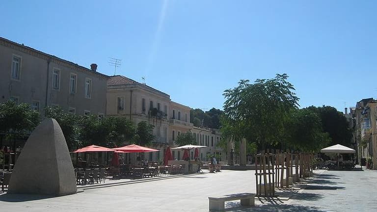 La place d'assas à Nîmes