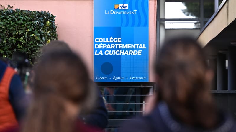 "Pourquoi faire ça à une prof qui était adorable?": l'émotion au collège de Sanary-sur-Mer après l'agression d'une enseignante par un élève