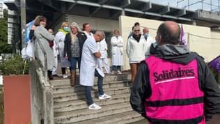 Des soignants protestent devant l'hôpital Pierre Janet du Havre.