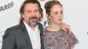 Ethan Hawke et Maya Hawke en 2018 aux Independent Spirit Awards, en Californie