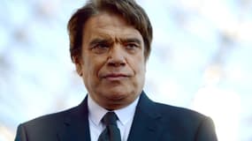 Bernard Tapie affirme n'avoir reçu aucune convocation de la police.