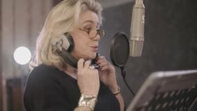 Catherine Deneuve en duo avec Igit