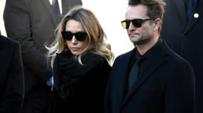 La fille de Johnny Hallyday Laura Smet et son fils David Hallyday  aux funérailles de leur père à La Madeleine à Paris, le 9 décembre 2017