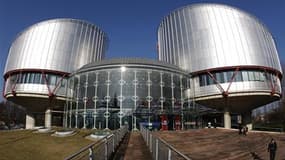 Vue de la Cour européenne des droits de l'homme à Strasbourg. Le procureur français ne peut pas contrôler une garde à vue parce qu'il n'est pas indépendant du pouvoir exécutif et ne peut donc exercer une fonction judiciaire, selon un arrêt rendu par la CE