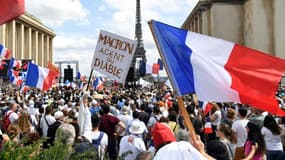 Manifestation anti pass sanitaire, à Paris le 24 juillet 2021.