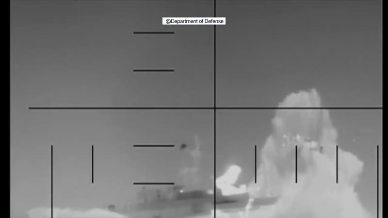 Une première depuis la Seconde guerre mondiale: les images impressionnantes d'un navire iranien torpillé par un sous-marin américain