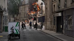 Un immeuble effondré dans le 5e arrondissement de Paris après une explosion, le 21 juin 2023.