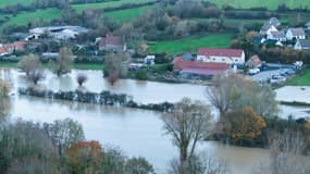 Vue aérienne des indondations à Saint-Etienne-au-Mont, dans le Pas-de-Calais, le 15 novembre 2023