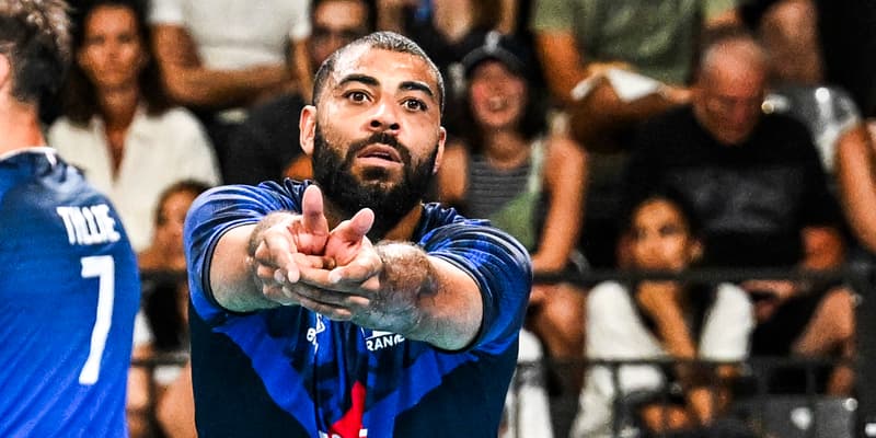 Earvin Ngapeth avec l'équipe de France le 20 août 2025 à Cannes