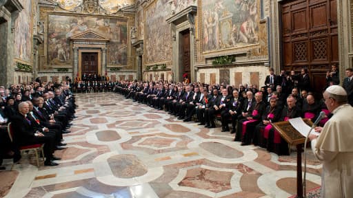 Le pape François a présenté lundi ses voeux au corps diplomatique et aux ambassadeurs.