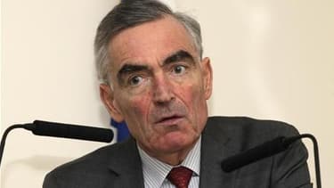 Le procureur de Paris, Jean-Claude Marin, viendra au premier jour du procès de l'ancien président Jacques Chirac lundi prochain à Paris pour expliquer pourquoi il ne soutient pas l'accusation, selon une source judiciaire. Le fait qu'il se déplace à l'audi
