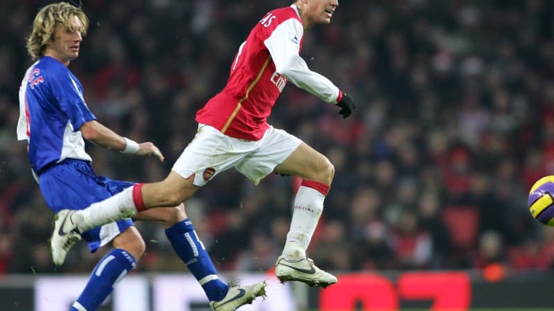 Francesc Fabregas a avoué avoir jeté une part de pizza sur Sir Alex Ferguson après un Arsenal-Manchester United en 2004, quand l'Espagnol était encore un Gunner