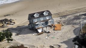 Plage du New Jersey. Les autorités de l'Etat de New York et de celui du New Jersey ont ordonné mercredi l'évacuation de maisons de retraite et de quartiers côtiers déjà dévastés par l'ouragan Sandy avant l'arrivée sur la région d'une nouvelle tempête. /Ph