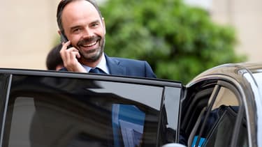 Le Premier ministre a aidé deux Quiberonnais qui voulaient acheminer des vivre vers les Antilles