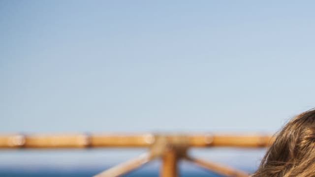 Le cadre européen définit très précisément les exigences auxquelles doivent satisfaire les produits solaires, tant en termes de formulation que d'étiquetage.