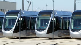 Des rames du tramway toulousain à quai en décembre 2010, au dépôt de Beauzelle (photo d'illustration)