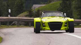 Bruce Jouanny au volant de la Donkervoort D8 GTO.