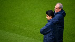 Nasser Al-Khelaïfi et Luis Campos à l'entraînement du PSG le 9 avril 2024 avant PSG-Barça