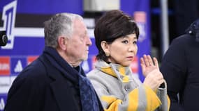 Jean-Michel Aulas et Michele Kang pendant un match de l'OL, le 30 novembre 2025
