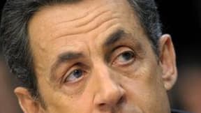 Nicolas Sarkozy demande la "transparence la plus totale" dans le traitement du dossier du Mediator, un antidiabétique utilisé comme coupe-faim qui aurait provoqué la mort de 500 à 2.000 patients. "S'il s'avère qu'il y a des failles dans le système, elles