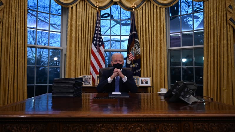 Joe Biden dans le Bureau ovale