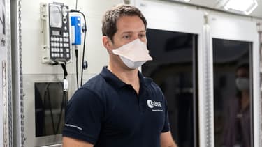 Photo fournie le 27 juillet 2020 par la NASA, mais datant du 23 juin 2020, de l'astronaute Thomas Pesquet lors d'un exercice d'urgence au centre spatial à Houston (Texas)