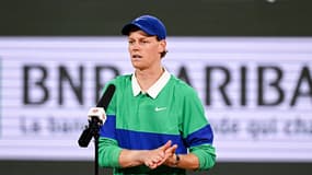 Jannik Sinner après sa victoire contre Arthur Rinderknech à Roland-Garros (6-4, 6-3, 7-6), le 26 mai 2025