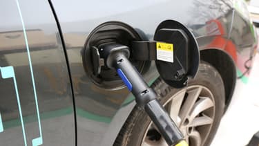 Les constructeurs allemands veulent des bornes de recharge rapide.