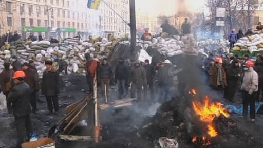 Les feux ont repris à Kiev dans la nuit de vendredi à samedi.