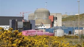 Vue de l'EPR de Flamanville. Les négociations entre le Parti socialiste et Europe Ecologie-Les Verts (EELV) en vue d'un éventuel accord électoral en 2012 butent sur la question du nucléaire, auquel les Verts veulent mettre fin mais que François Hollande n