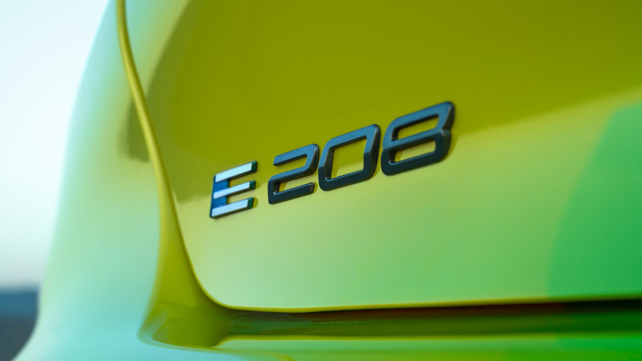 La nouvelle Peugeot 208 affiche désormais une autonomie de 400 kilomètres en cycle WLTP. La nouvelle Peugeot 208 affiche désormais une autonomie de 400 kilomètres en cycle WLTP.